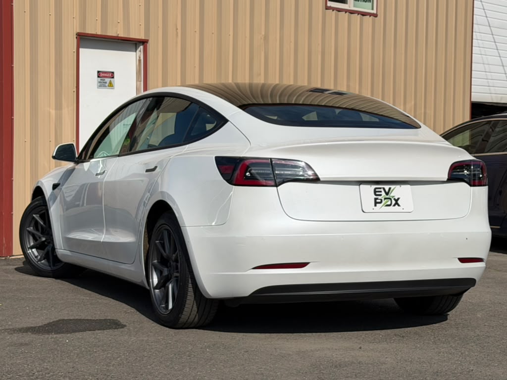 2021 Tesla Model 3 Base - Photo 5
