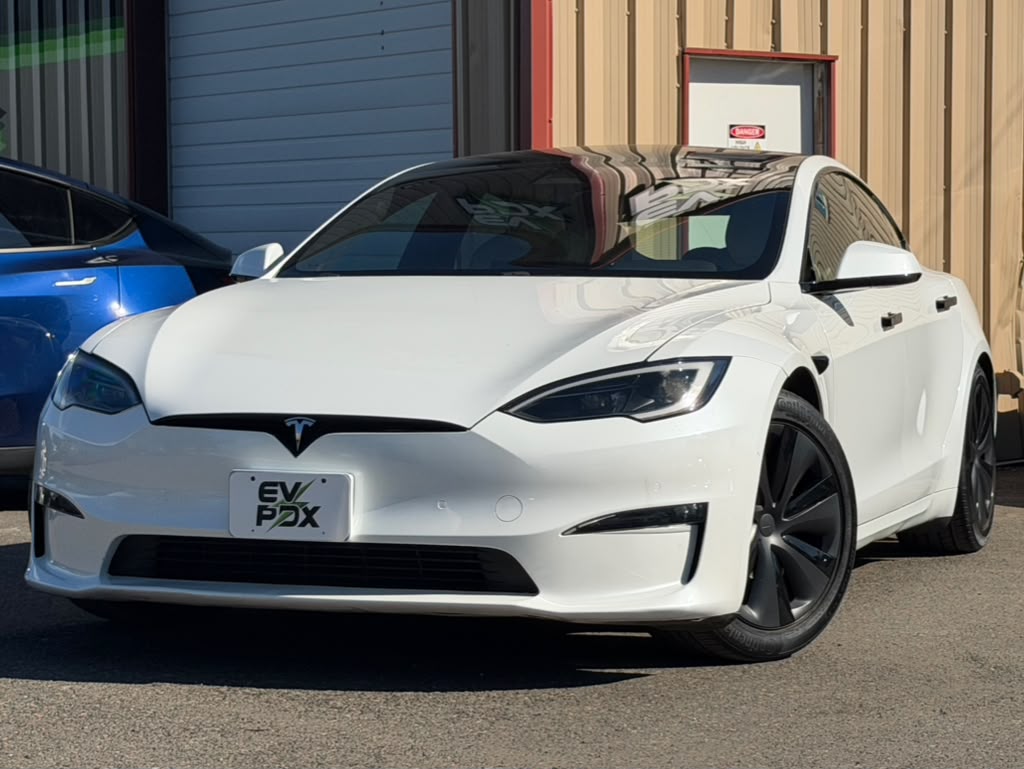 2023 Tesla Model S Standard Range - Photo 7